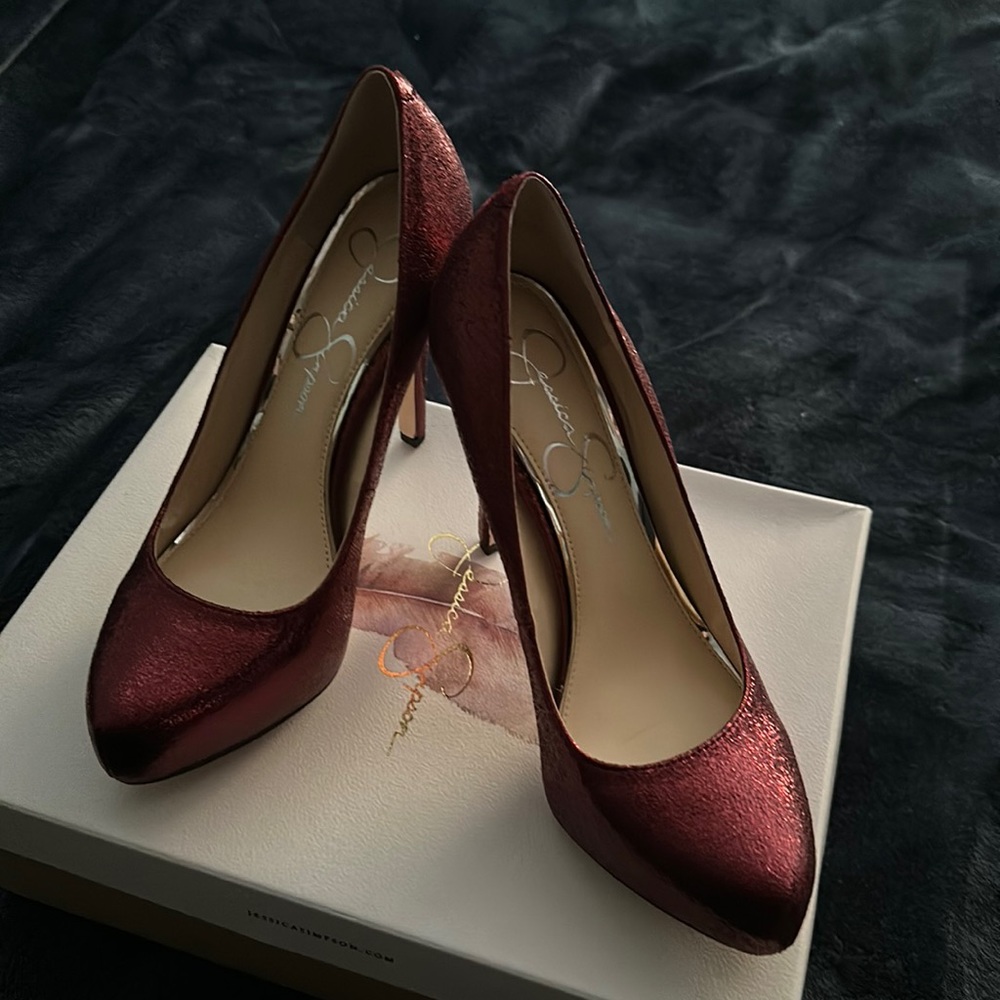 Jessica Simpson platform heels